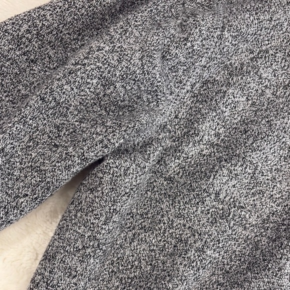 Roots kids Gray Zip-Up Hoodie Sweatshirt size youth Large - new - Picture 7 of 10